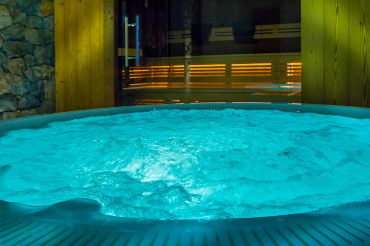 Hotel Garni Broi - Charme & Relax 塞尔瓦迪加尔代纳山谷 外观 照片