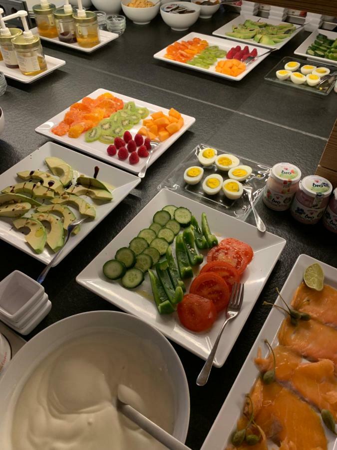 Hotel Garni Broi - Charme & Relax 塞尔瓦迪加尔代纳山谷 外观 照片